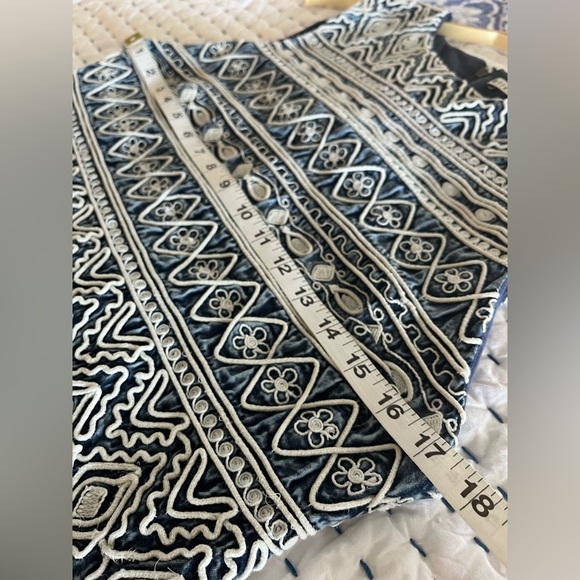 ALICE OLIVIA Coley Tribal Embroidered Tank Shift Mini Dress - Picture 10 of 10